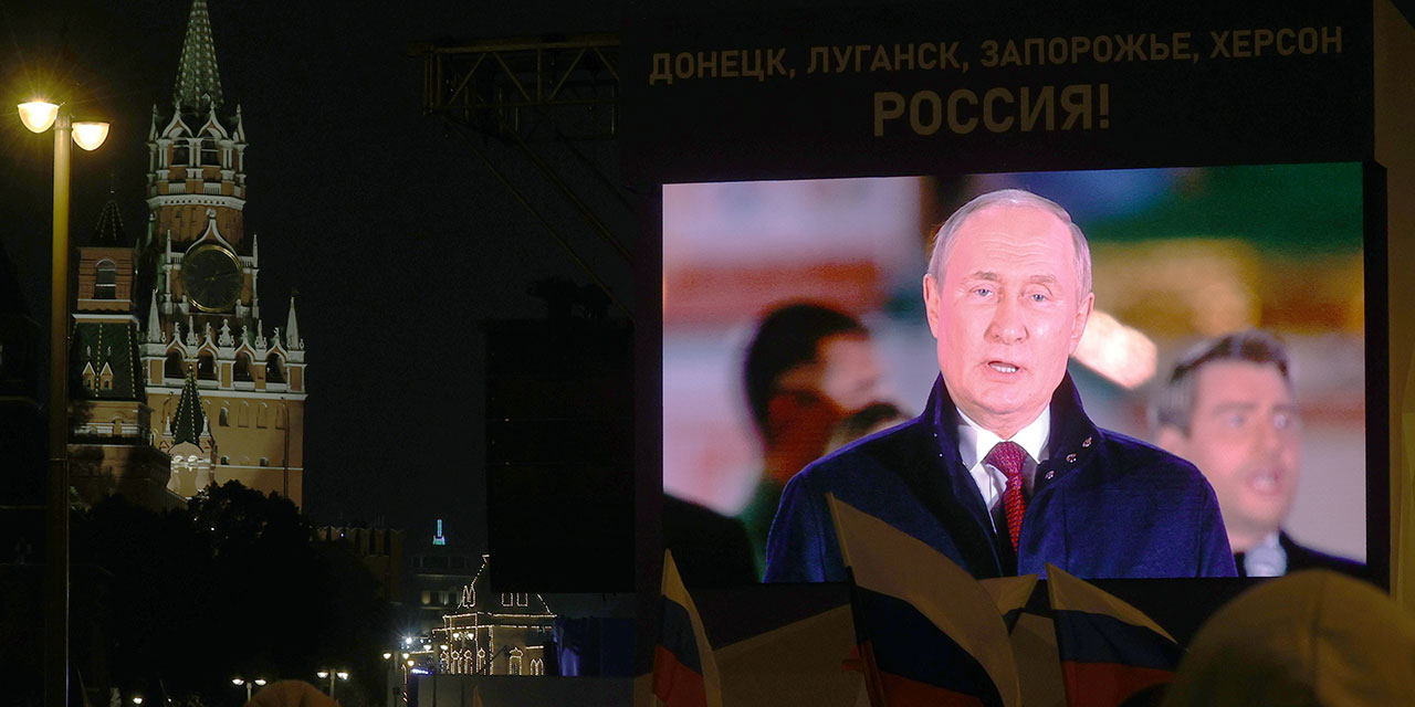 Rusya ilhak bölgelerinde sıkıyönetim ilan etti