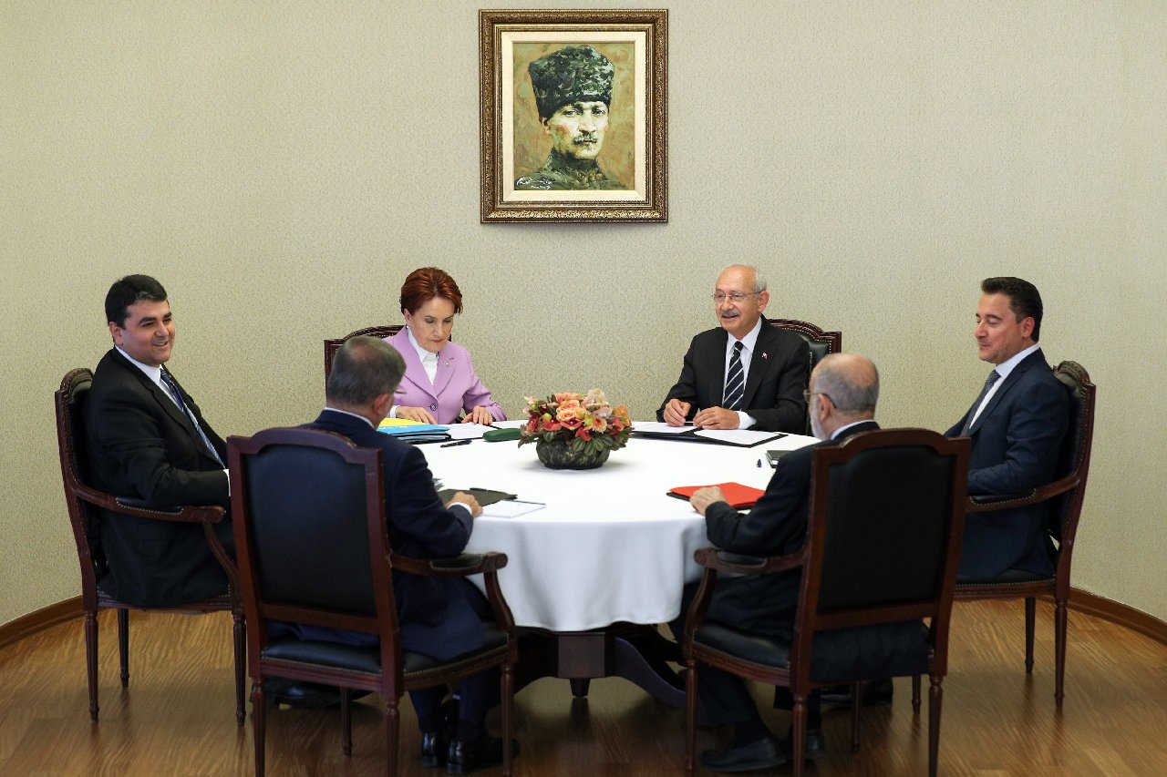 Altılı masanın ikinci turu başladı