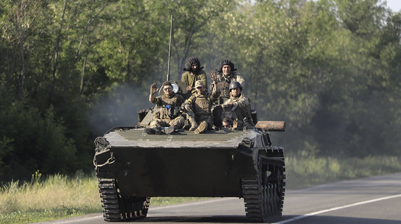 NATO’nun 9 üye ülkesi Putin’in ilhak kararı sonrası harekete geçti