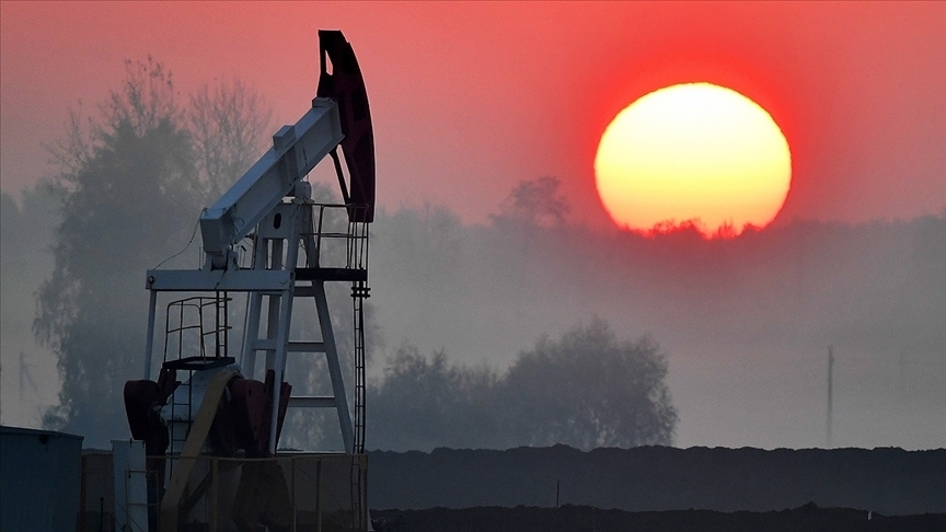 Brent petrolün varil fiyatı 86,97 dolara geriledi