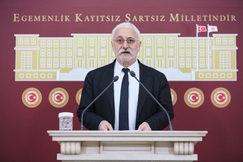 HDP'den başörtüsü yanıtı: Dün de sorun değildi, yarın da olmaz