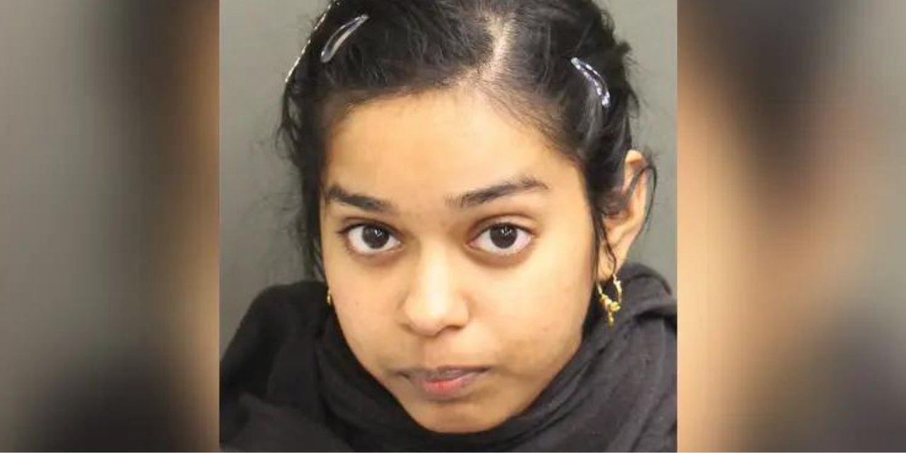 Sevgilisiyle flört eden kardeşini kalbinden bıçakladı