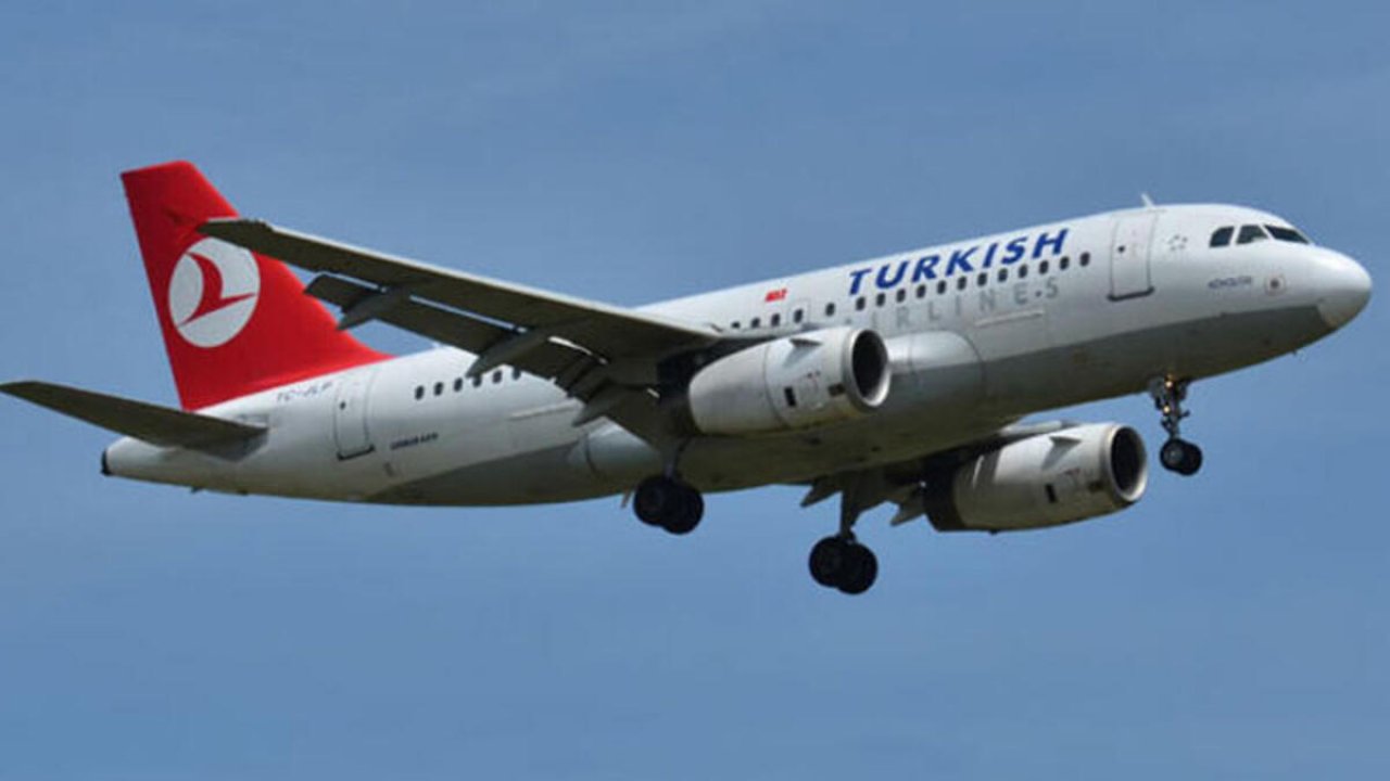 Yolcu bilinç kaybı yaşadı, THY uçağı acil iniş yaptı