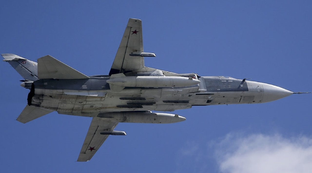 Rusya’da Su-24 tipi savaş uçağı düştü