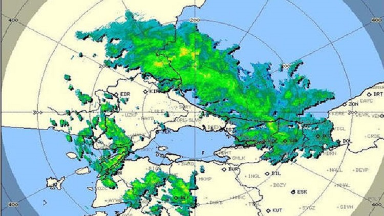 Meteoroloji uyardı! İstanbul'un çevresini sardı
