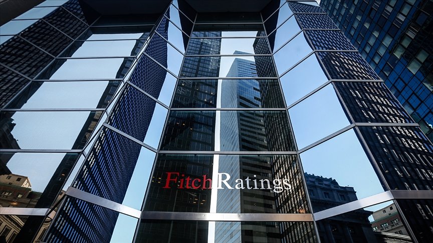 Fitch’ten bankacılık sektörüne döviz uyarısı