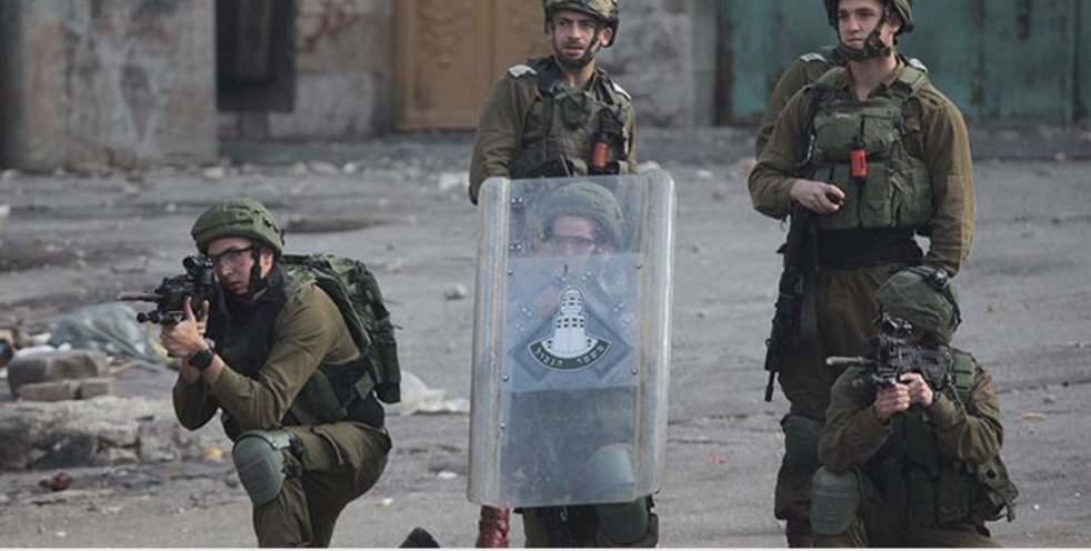 İsrail askerleri onlarca Filistinliyi yaraladı