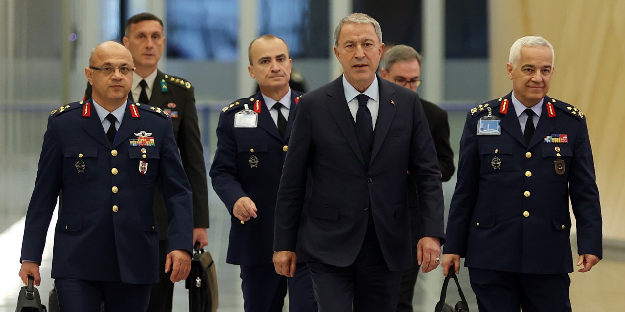 Akar, ABD'li mevkidaşı ile görüştü