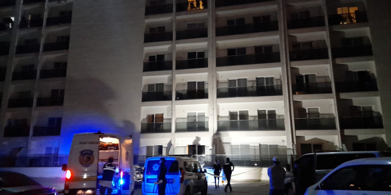 6'ncı kattan düşerek hayatını kaybetti