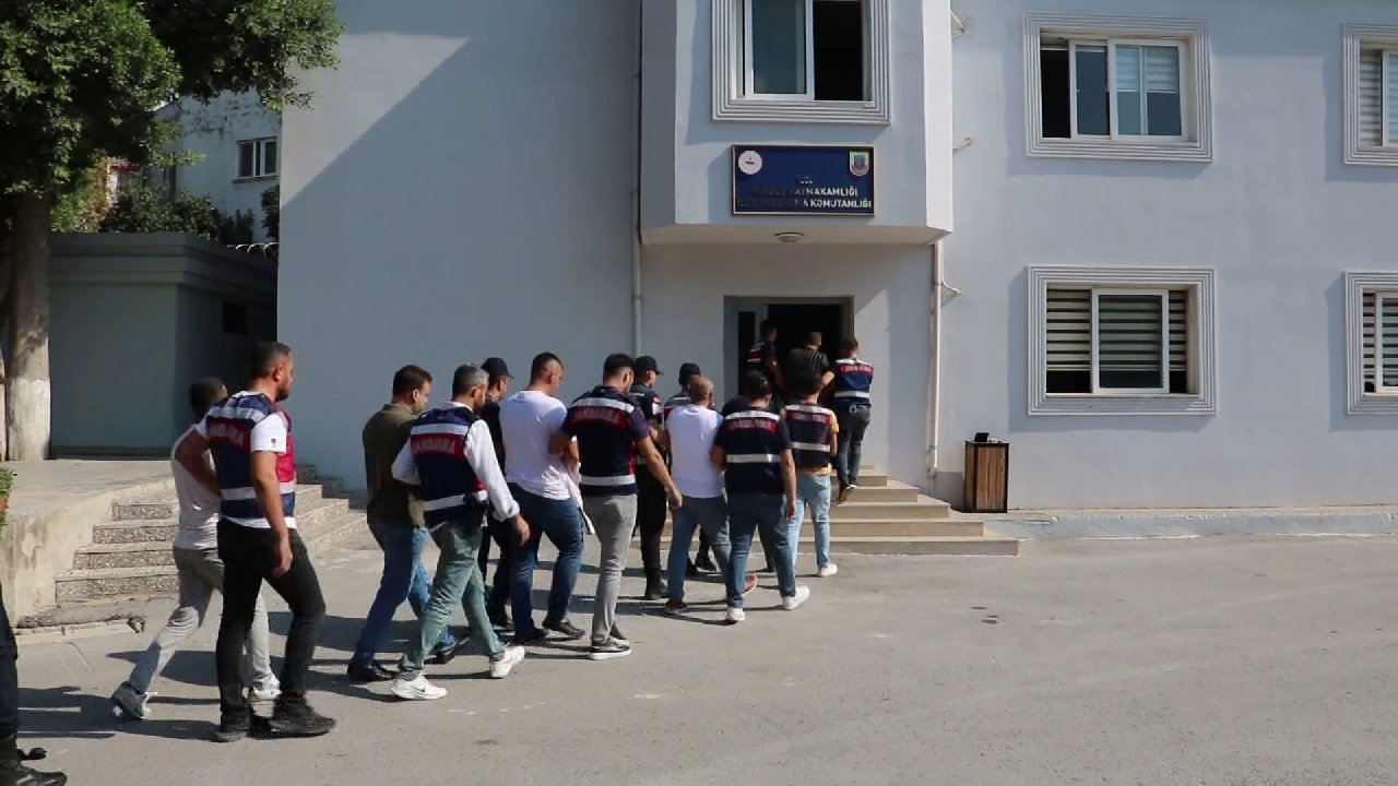 Mersin'de kolay kredi operasyonu: 12 gözaltı