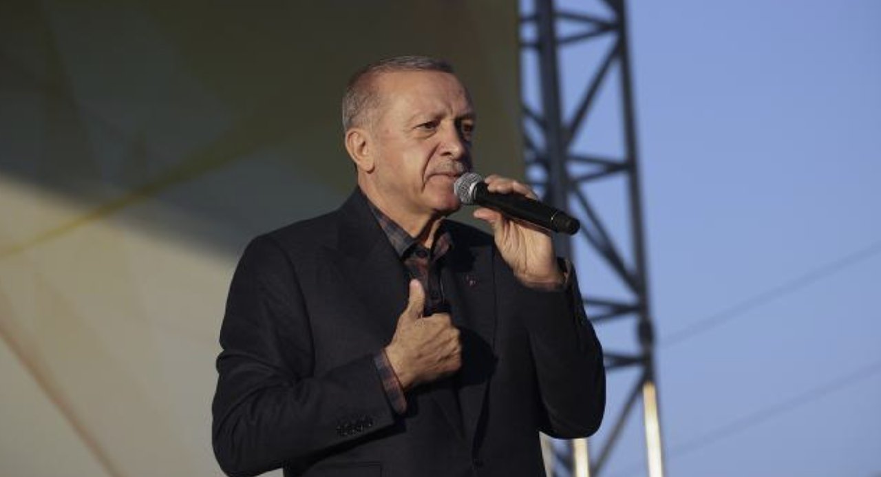 Cumhurbaşkanı Erdoğan: LGBT diye bir şey olabilir mi?