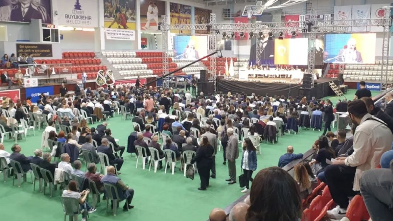 İzmir Barosu'nda Çağdaş Avukatlar grubu kazandı