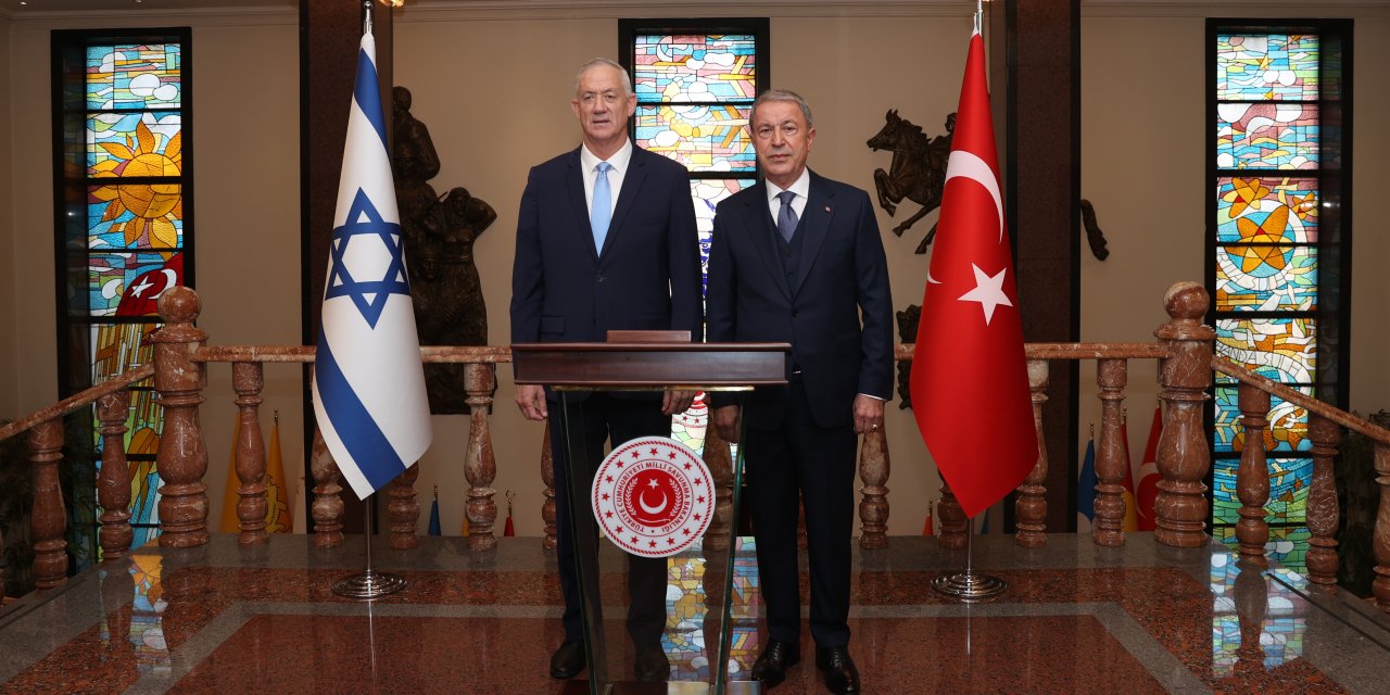 12 yıl sonra ilk İsrail Savunma Bakanı Türkiye'de: Akar ile görüştü