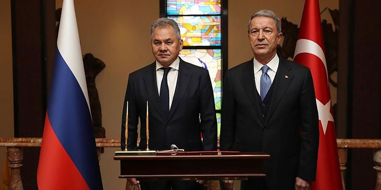 Akar, Rus mevkidaşı Şoygu ile telefonda görüştü