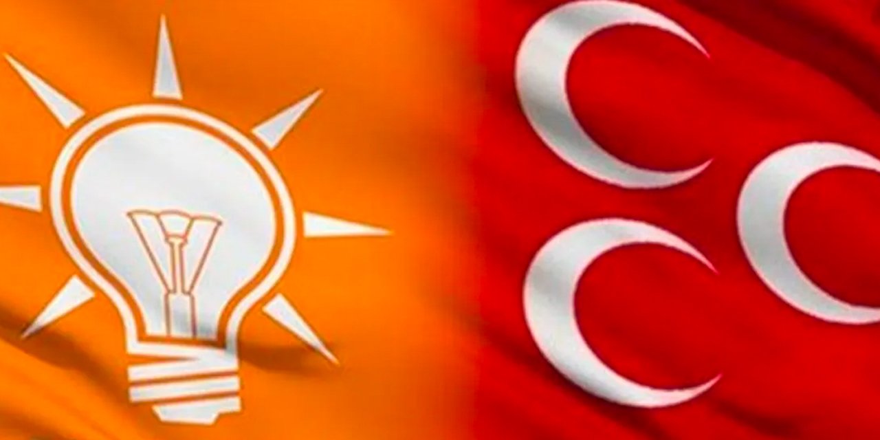 AKP'nin Anayasa teklifi MHP'nin masasında