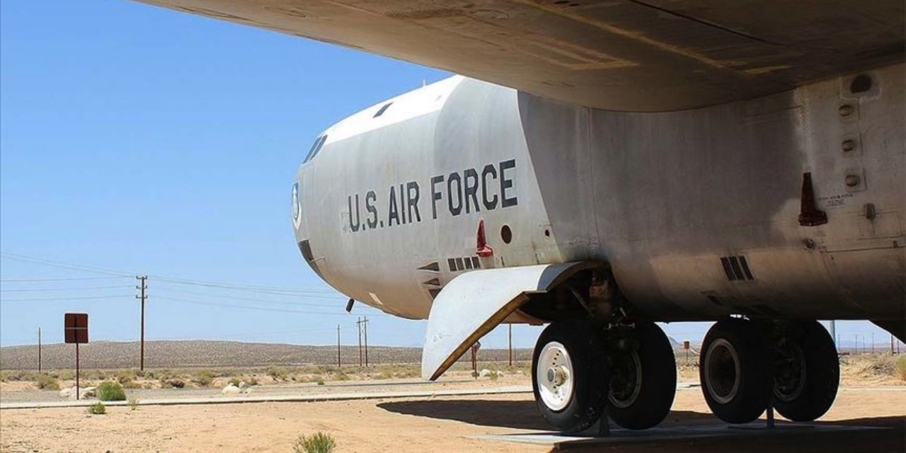 ABD ve Güney Kore'den süpersonik bombardıman uçaklı tatbikat