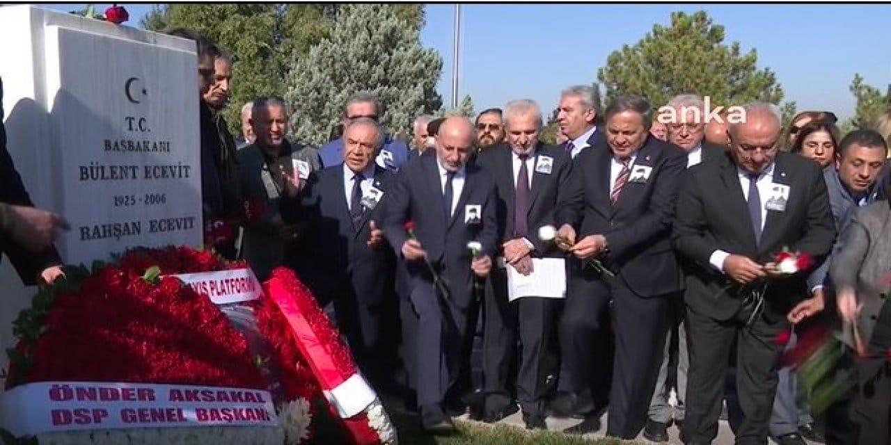 Bülent Ecevit 16. ölüm yıldönümünde mezarı başında anıldı