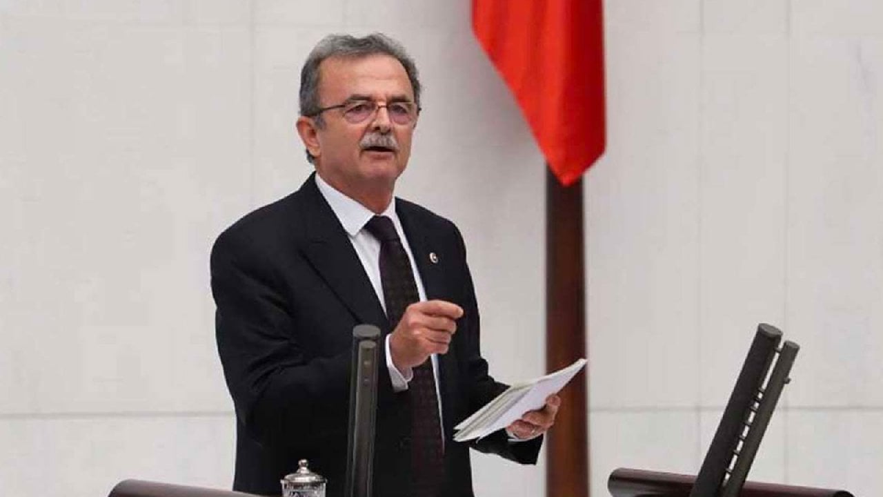 CHP'li Girgin: İşçileri, emekçileri bal gibi enflasyona ezdirdiniz