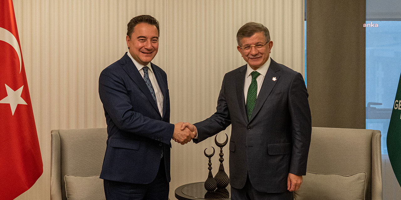 Babacan Davutoğlu ile görüştü