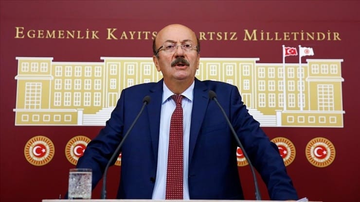 Bekaroğlu: HDP, 'Kürt meselesi dağda değil Ankara'da çözülsün' yönteminin temsilcisidir