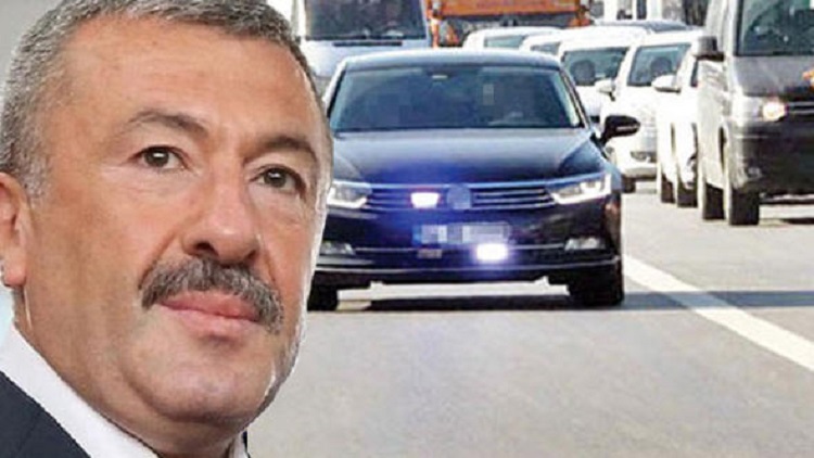 İstanbul Emniyet Müdürü 'çakar'dan açığa alınan polisle ilgili ilk kez konuştu