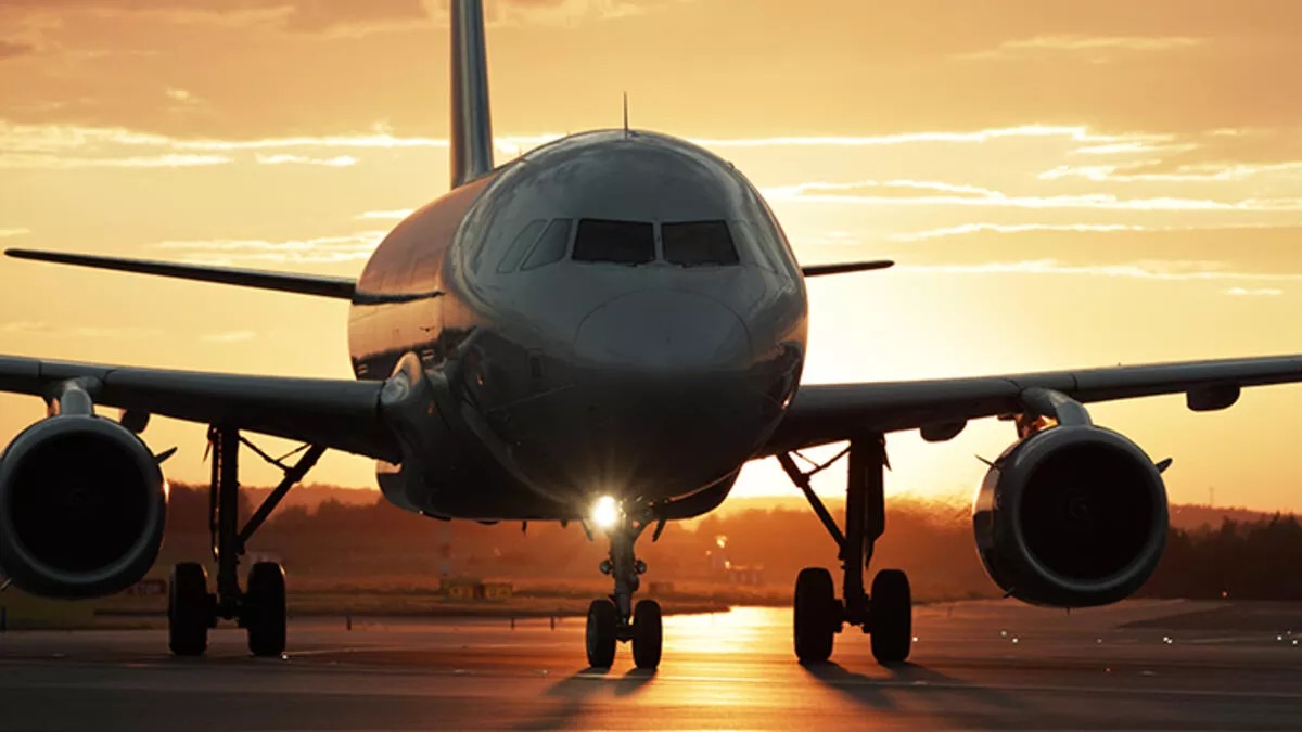 Moskova uçağına bomba ihbarı asılsız çıktı