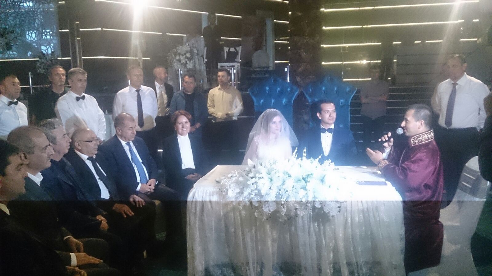 Meral Akşener ve Ümit Özdağ yeni parti öncesi ilk imzaları attılar ve sürprizler var