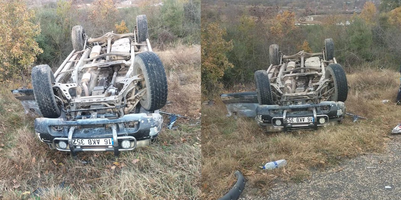 Kamyona çarpıp takla attı: Ölü ve yaralılar var