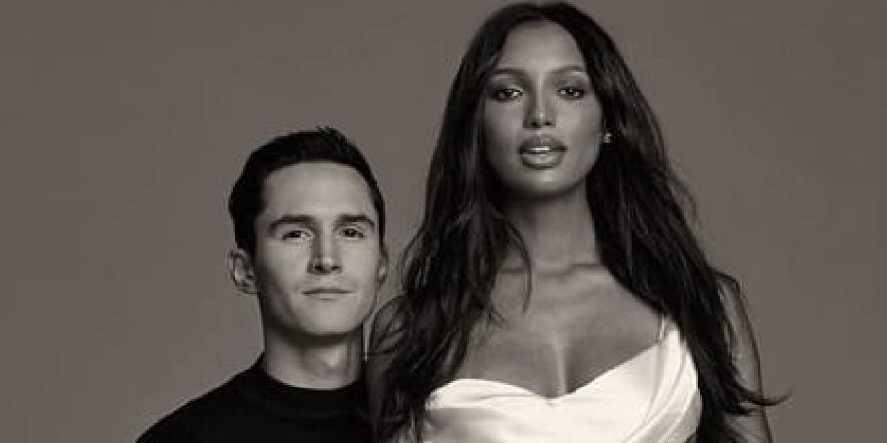 Victoria's Secret modeli Jasmine Tookes hamile