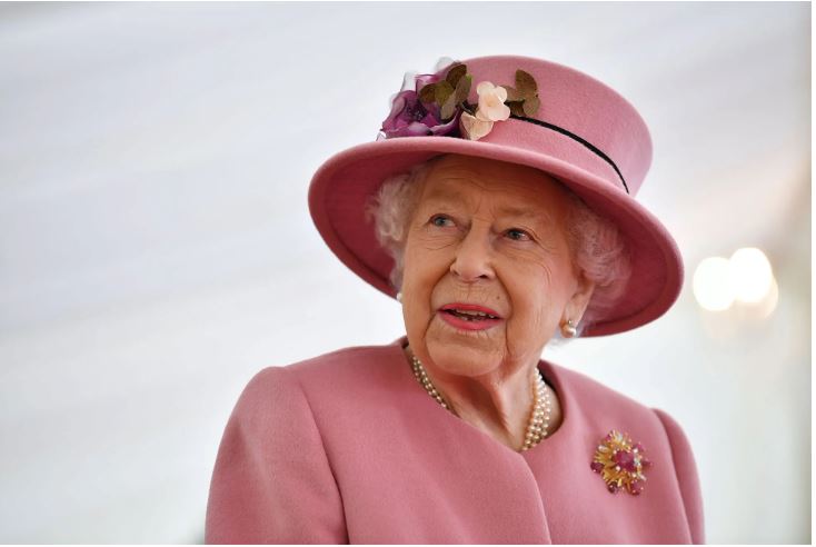 Yazarın iddiası: Kraliçe 2. Elizabeth kanserden öldü