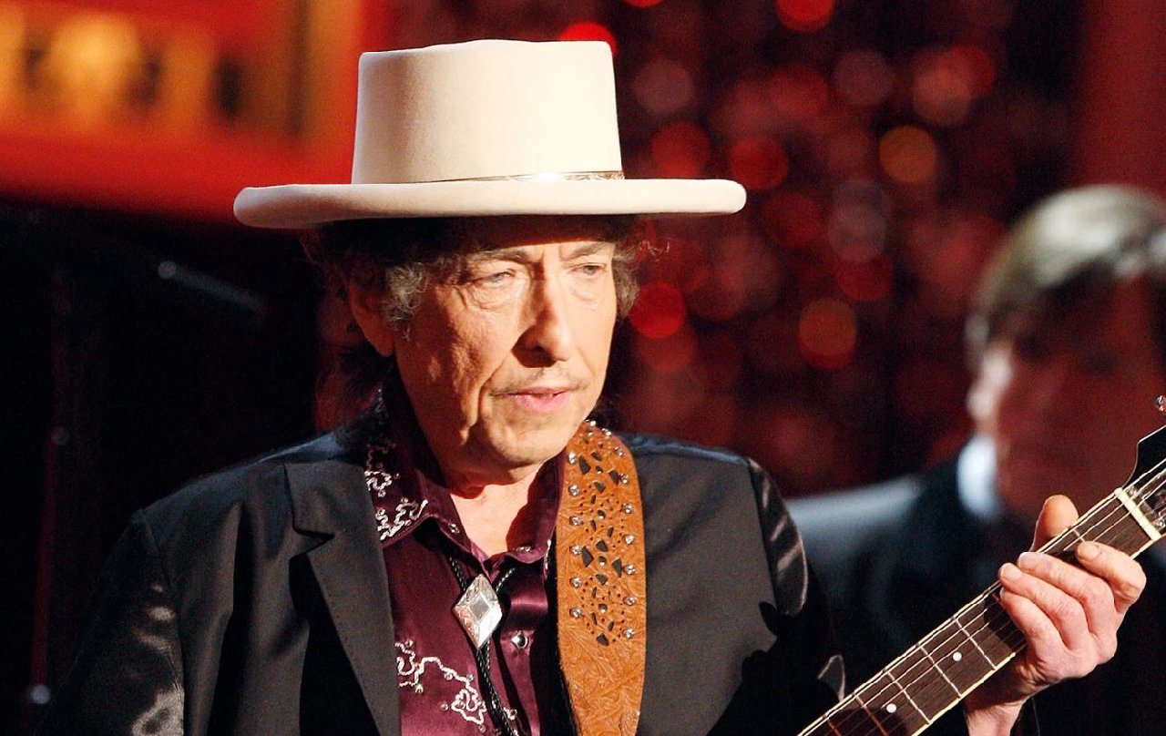 Bob Dylan özür diledi: Ben imzalamadım