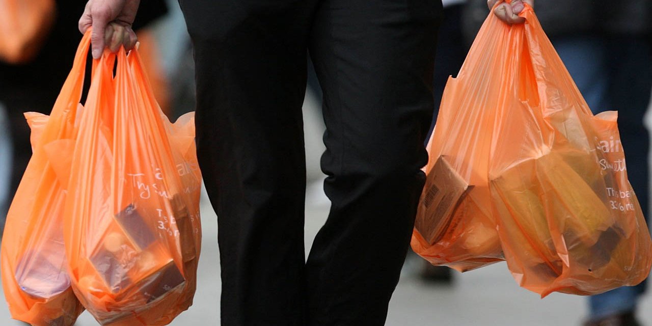 Marketler plastik poşete zam istiyor