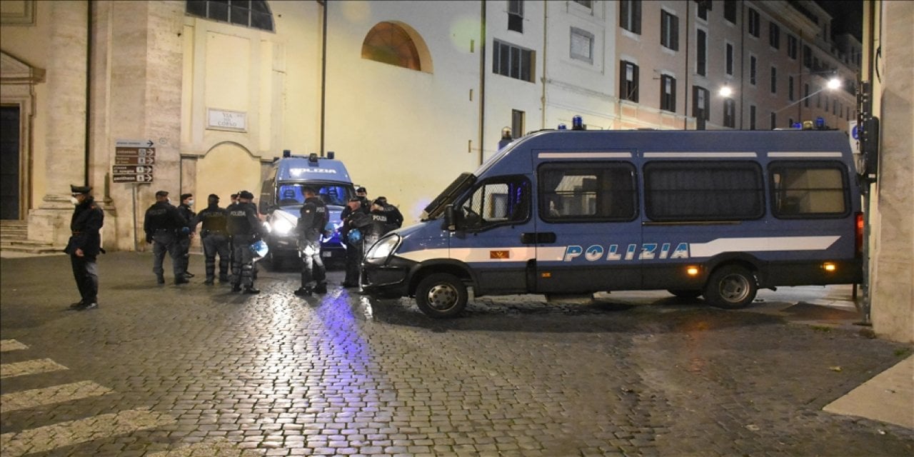Almanya'daki darbe girişimiyle bağlantılı: İtalya'da bir gözaltı