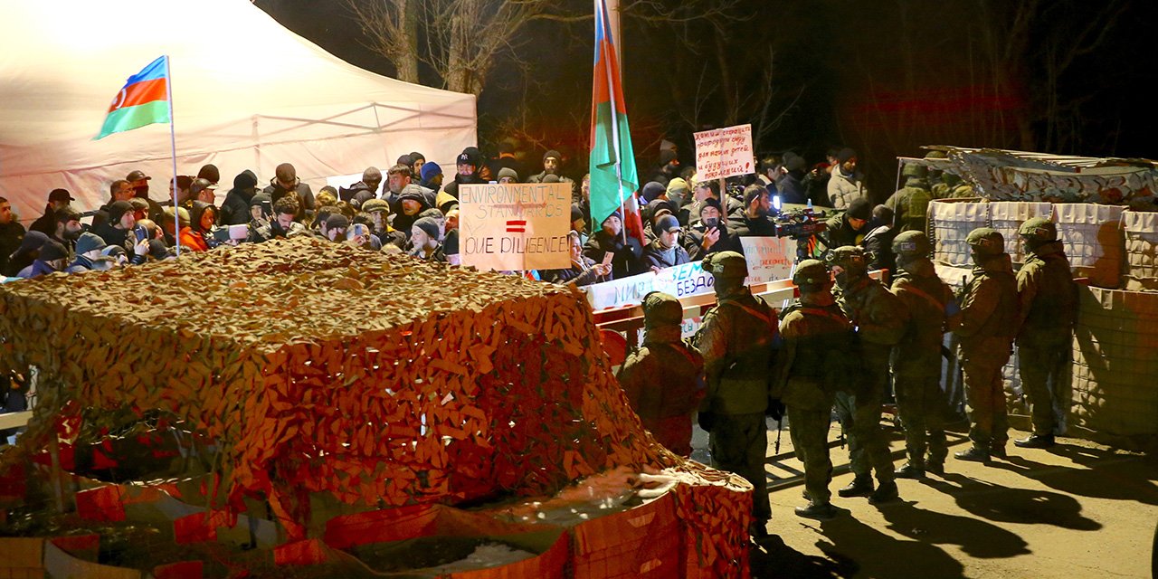 Laçın koridorunda maden protestosu