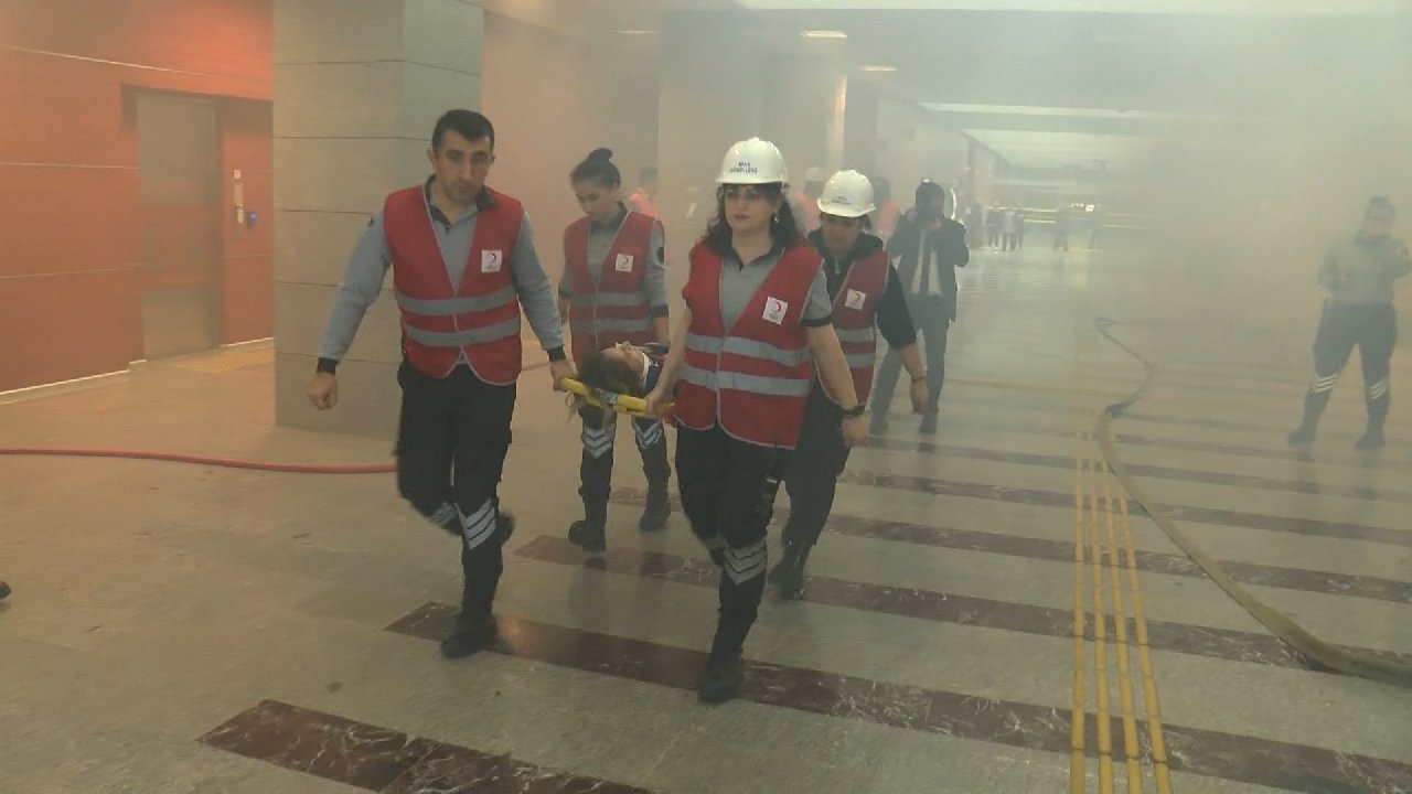 Anadolu Adliyesinde yangın tatbikatı