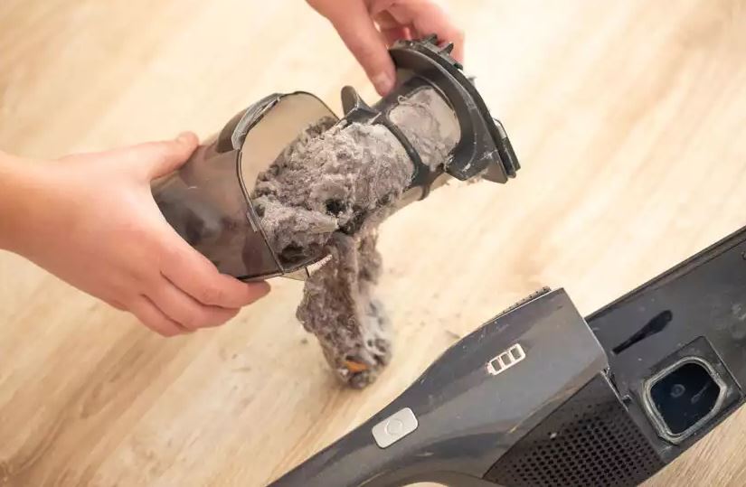 Evi tertemiz yaptığınızı düşünüyor olabilirsiniz ama bakteriler süpürgenin her yerinde