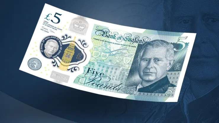 Kral Charles'lı banknotlar tanıtıldı