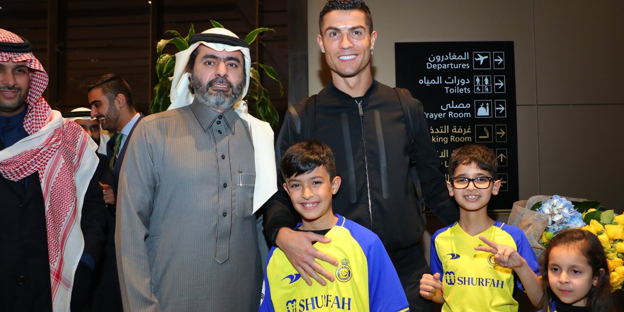 Ronaldo Suudi Arabistan'da