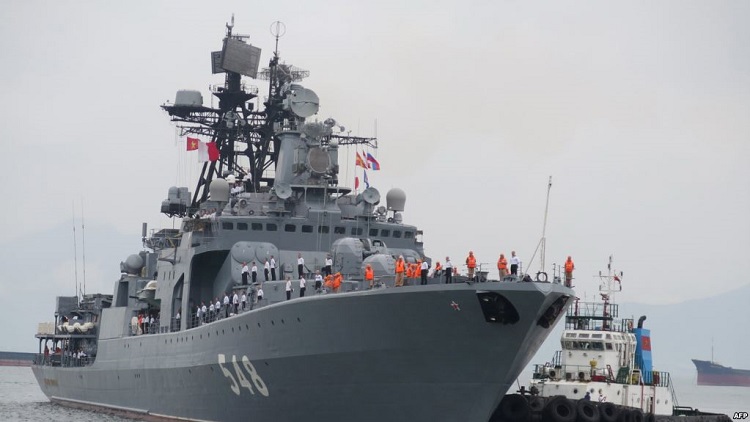 Rus gemileri Tartus’taki üsten ayrıldı
