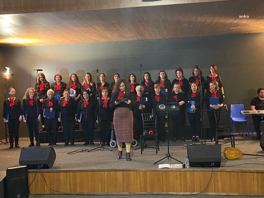 Fındıklı Belediyesi Kadın Korosu, Kıvırcık Ali için sahne aldı