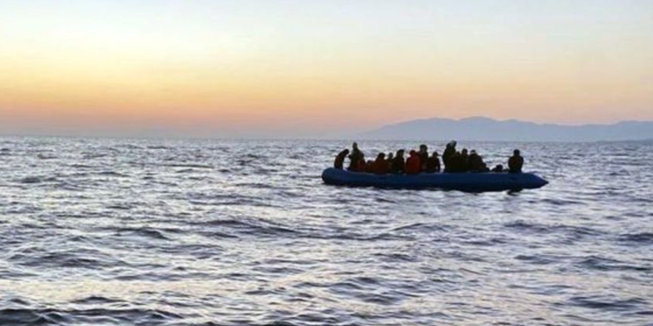 İzmir'de 27 kaçak göçmen kurtarıldı