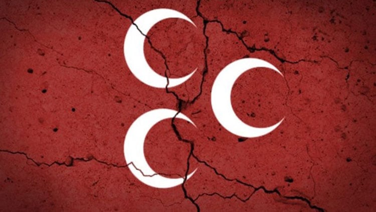İYİ Parti’ye çelenk yollayan 9 MHP’liye ihraç talebi