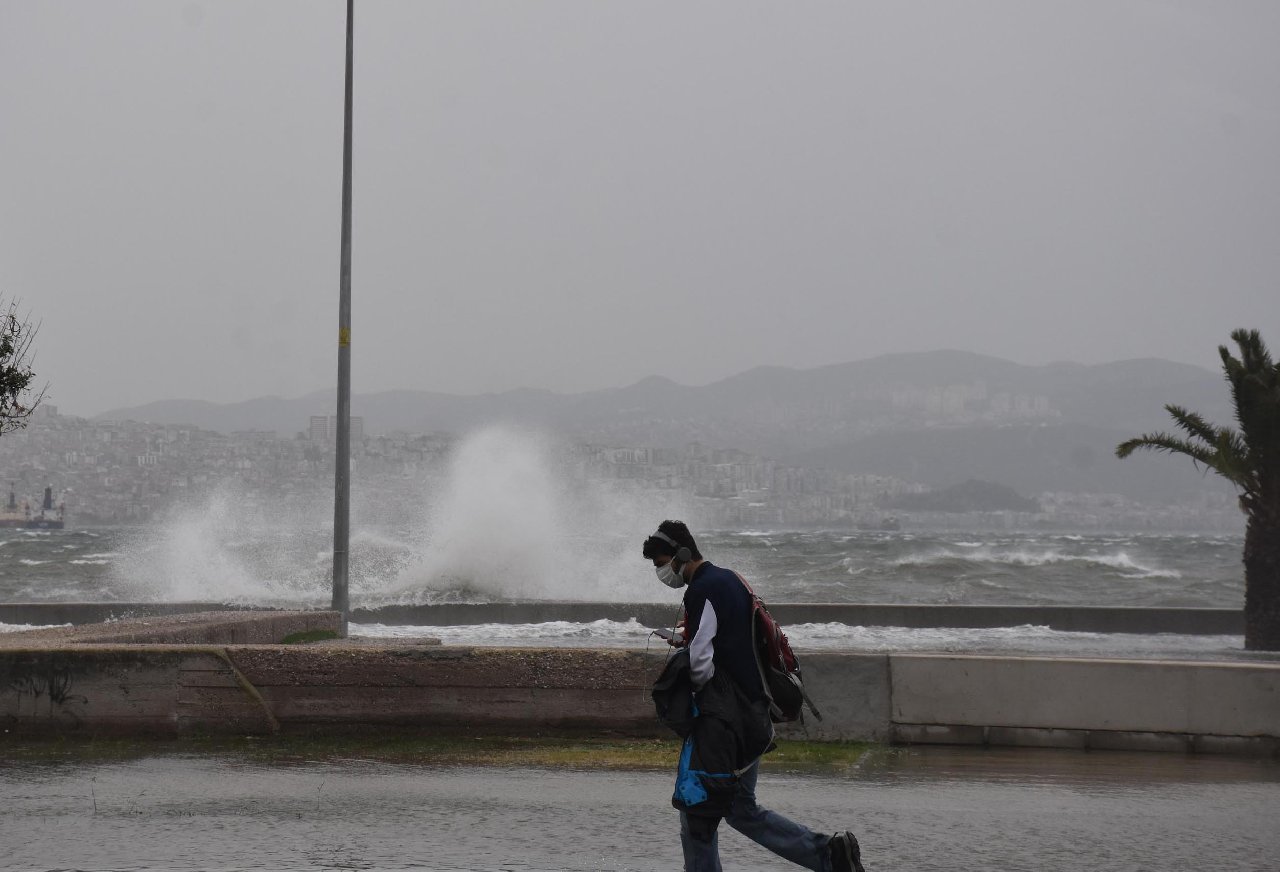 İzmirliler dikkat: Fırtına geliyor