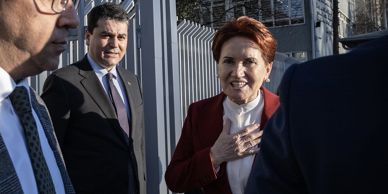 Akşener'den Uysal'a ziyaret