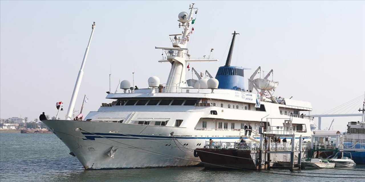 Saddam Hüseyin'in yatı deniz bilimleri araştırma merkezi oldu