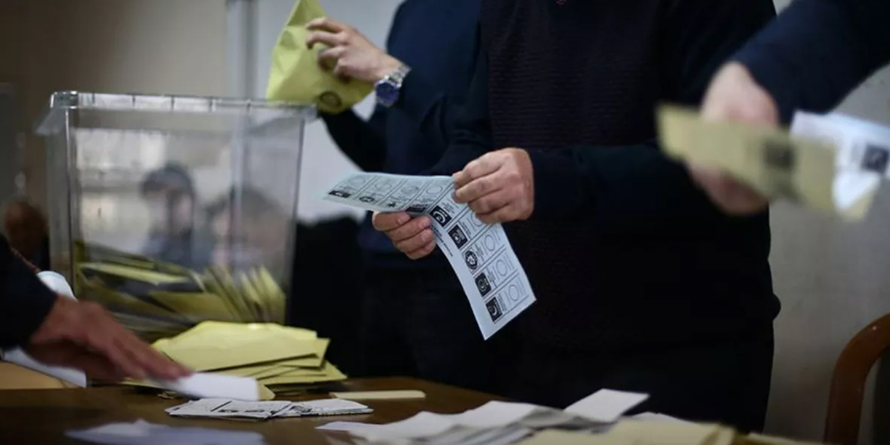 Şehir dışında okuyan öğrenciler nasıl oy kullanacak?