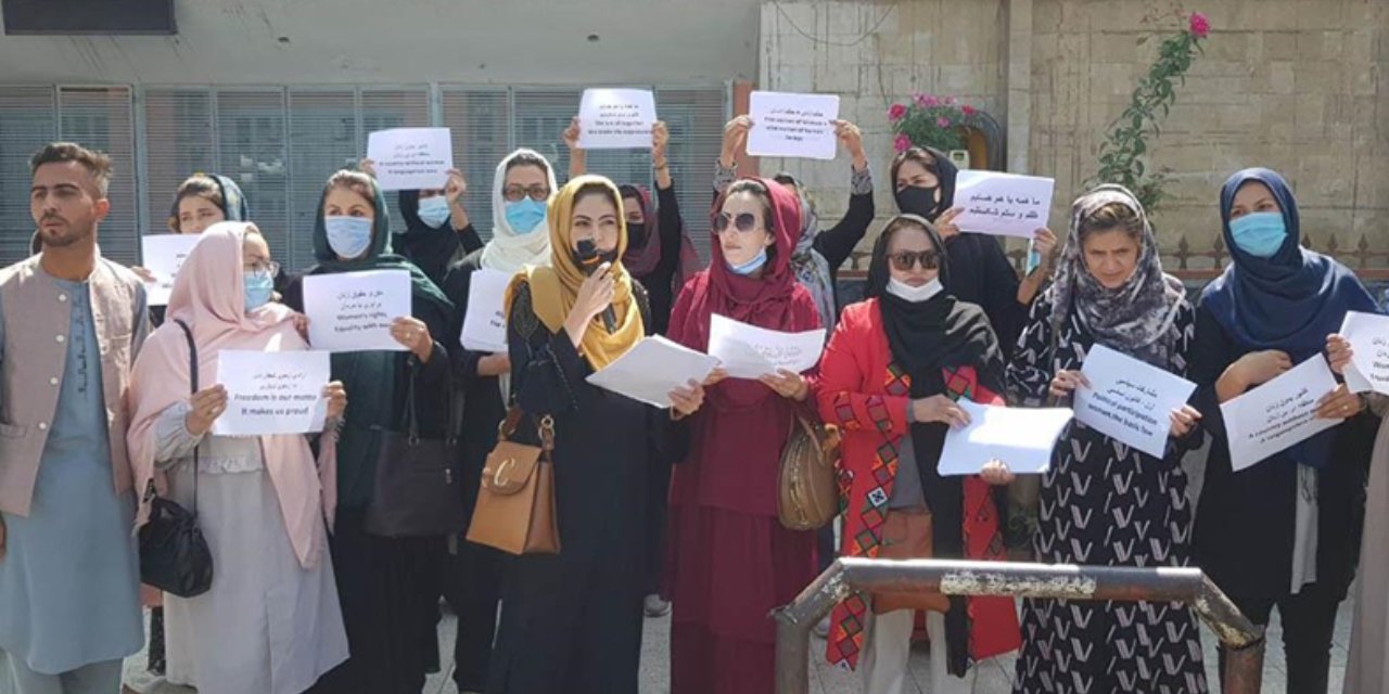 BM, Taliban'la kadınlara getirilen kısıtlamaları görüştü