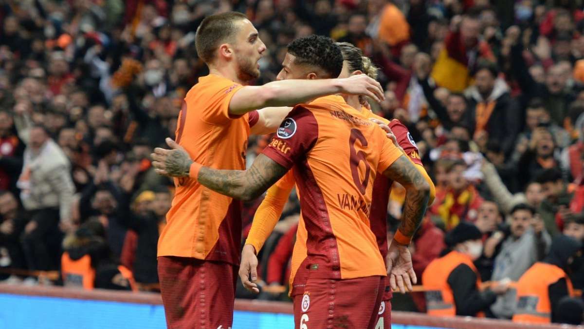 Galatasaray'da ayrılık! Adresi belli oldu