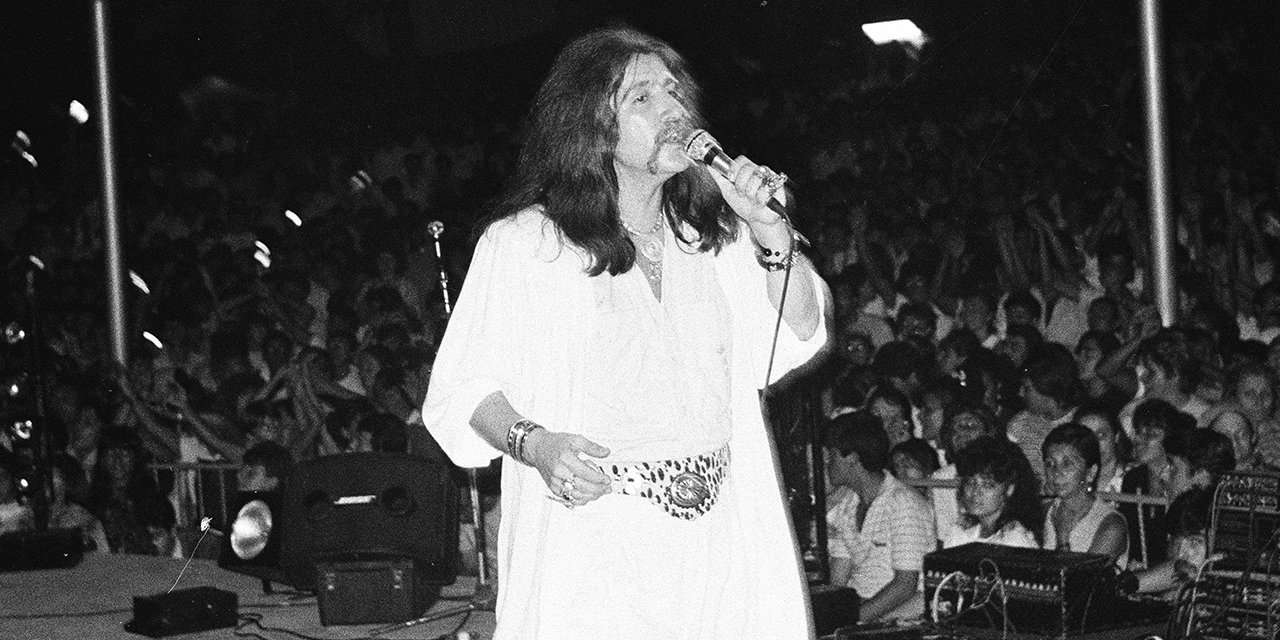 Barış Manço ölümünün 24. yılında unutulmadı