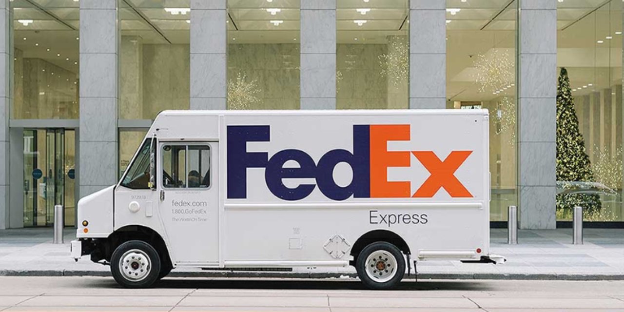 FedEx yönetici ekibini yüzde 10 azaltacak